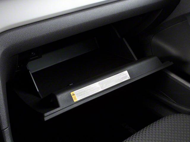 2013 Volkswagen Passat Vehicle Photo in Marion, IA 52302