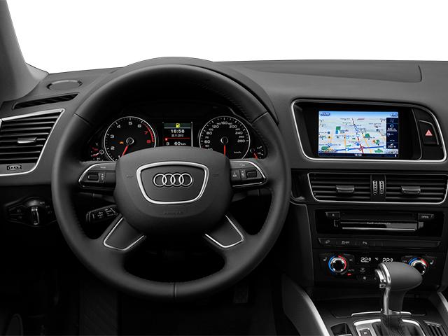 2014 Audi Q5 Vehicle Photo in DENTON, TX 76210-9321