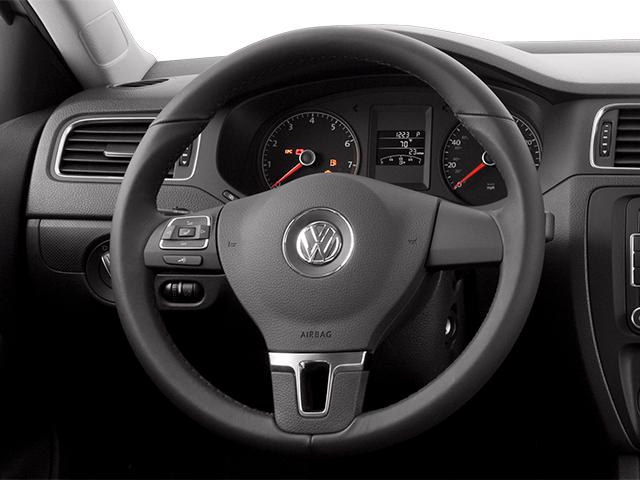 2014 Volkswagen Jetta Sedan Vehicle Photo in Marion, IA 52302