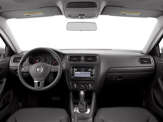 2014 Volkswagen Jetta Sedan Vehicle Photo in Marion, IA 52302