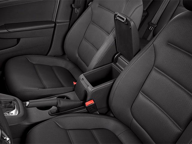 2014 Volkswagen Jetta Sedan Vehicle Photo in Marion, IA 52302