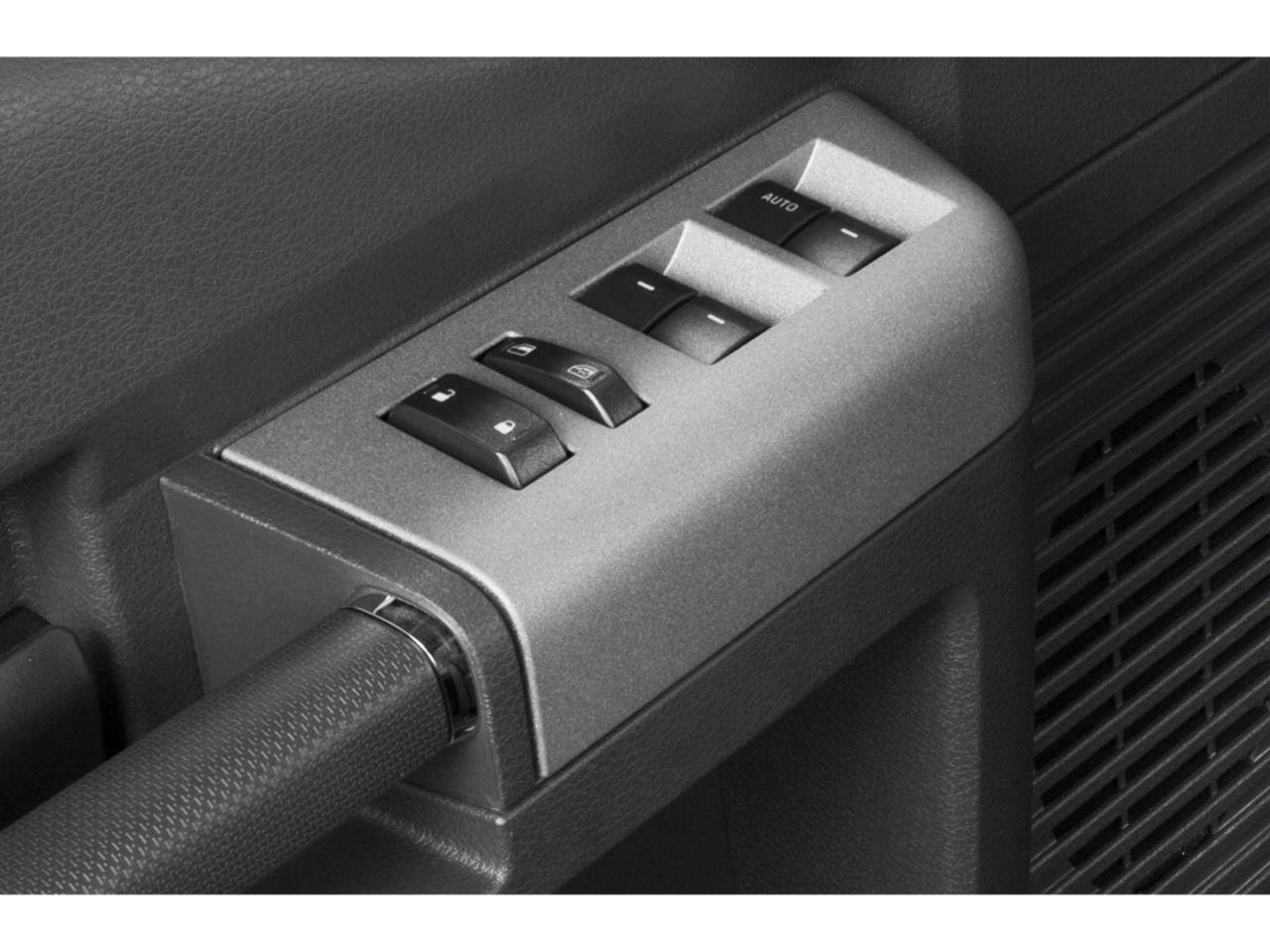 2015 Ford Super Duty F-250 SRW Vehicle Photo in TOPEKA, KS 66609-0000