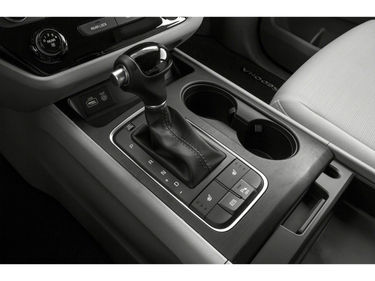 2015 Kia Sedona Vehicle Photo in Cedar Rapids, IA 52402