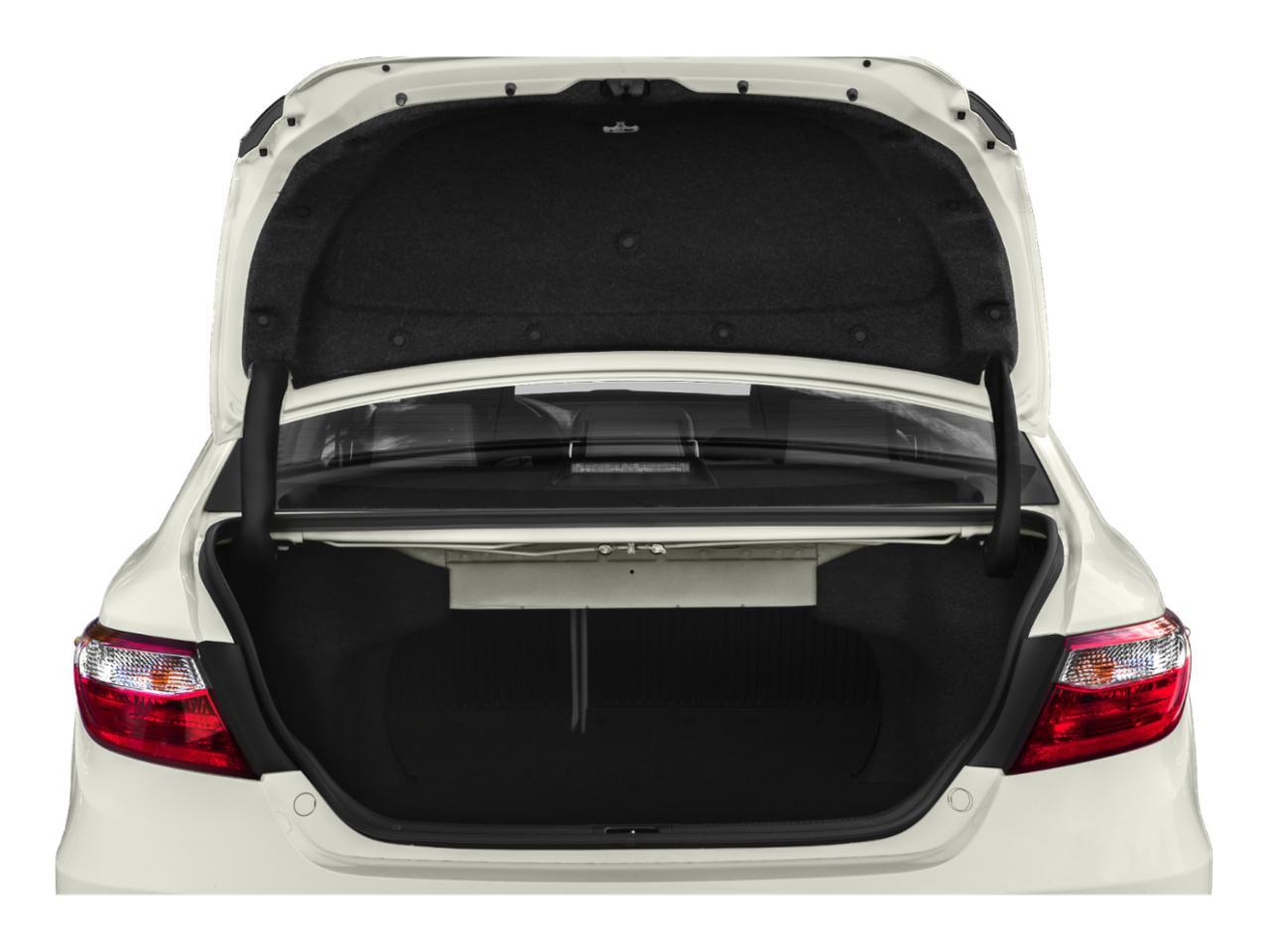 2015 Toyota Camry Vehicle Photo in Tucson, AZ 85712