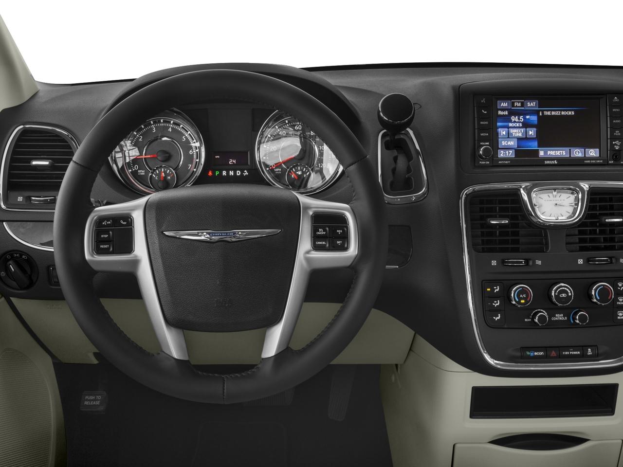 2016 Chrysler Town & Country Vehicle Photo in Mechanicsburg, PA 17050-1707