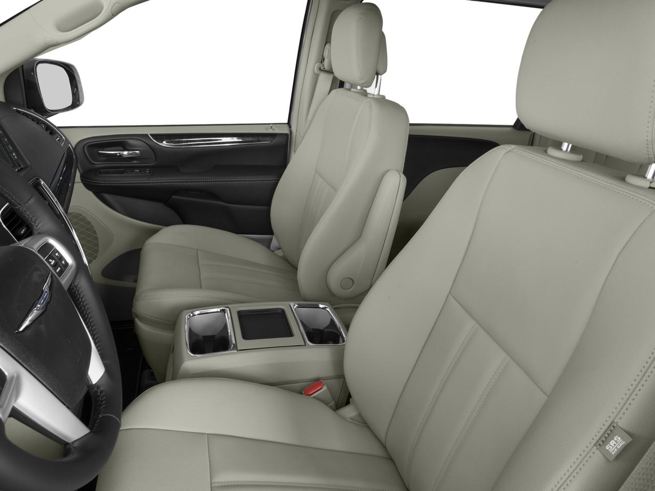 2016 Chrysler Town & Country Vehicle Photo in Mechanicsburg, PA 17050-1707