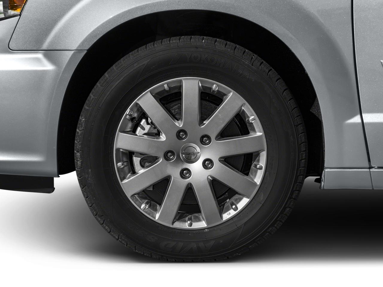 2016 Chrysler Town & Country Vehicle Photo in Mechanicsburg, PA 17050-1707