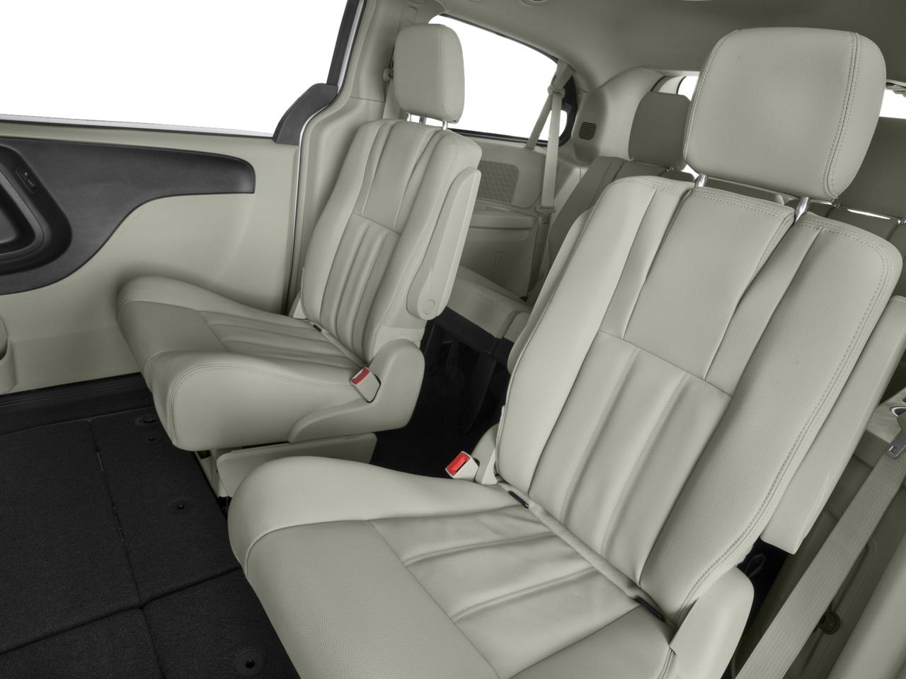 2016 Chrysler Town & Country Vehicle Photo in Mechanicsburg, PA 17050-1707