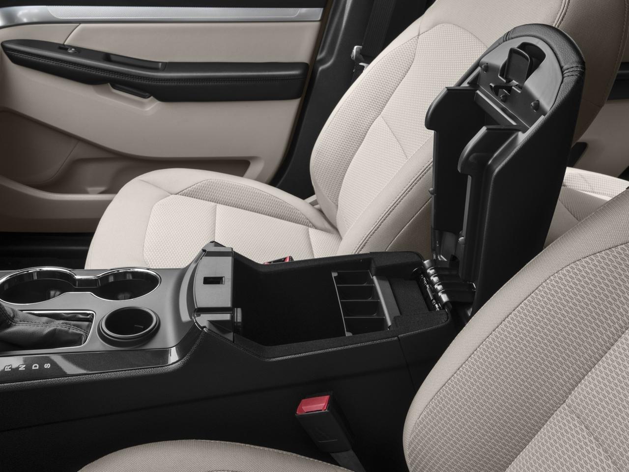 2016 Ford Explorer Vehicle Photo in KANSAS CITY, MO 64114-4502