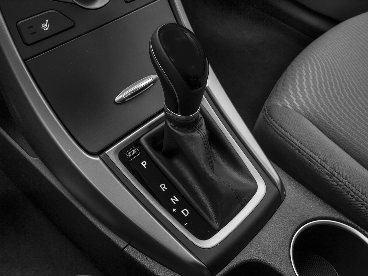 2016 Hyundai ELANTRA Vehicle Photo in Harrisburg, PA 17111