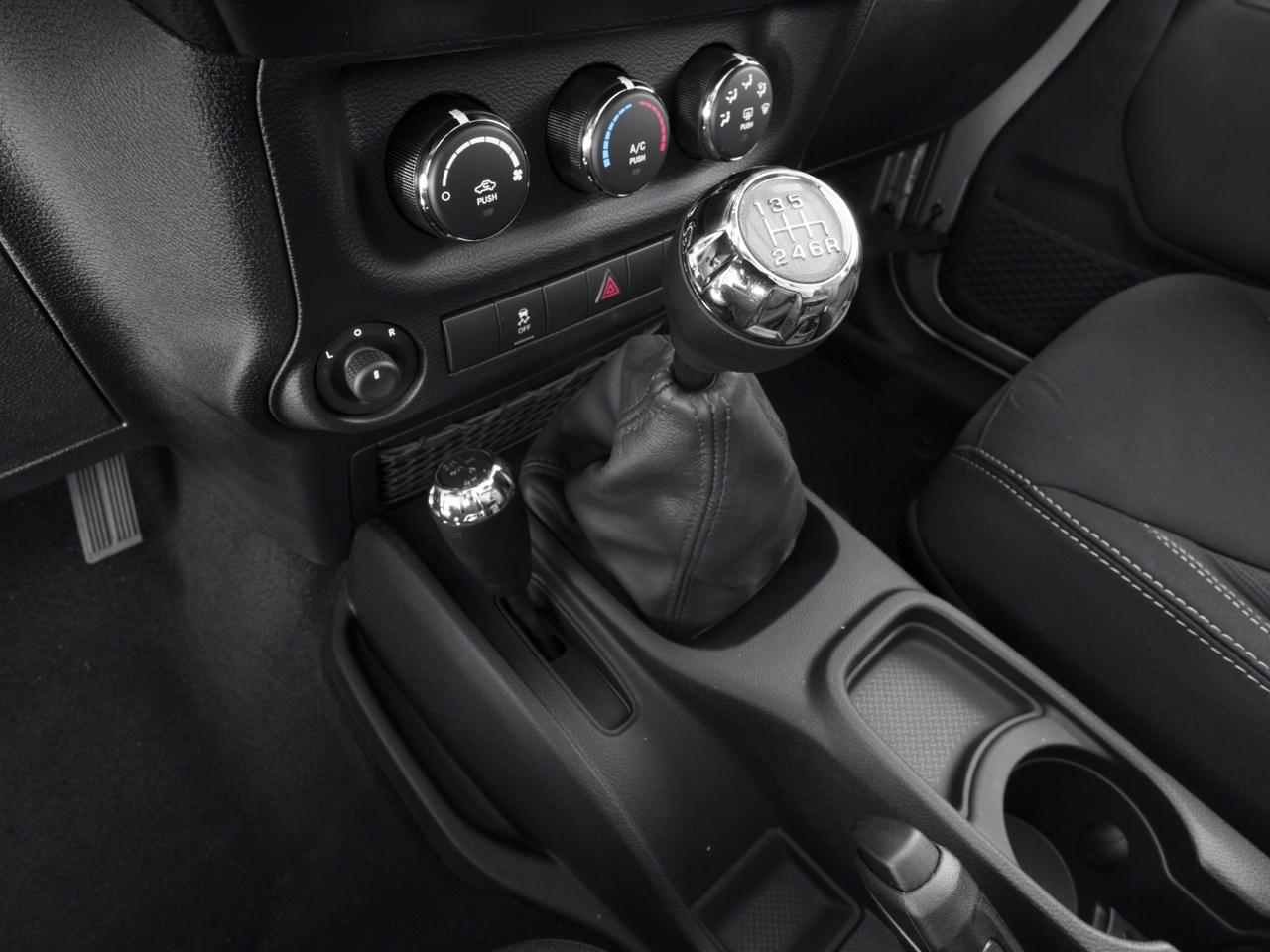 2016 Jeep Wrangler Vehicle Photo in LEOMINSTER, MA 01453-2952