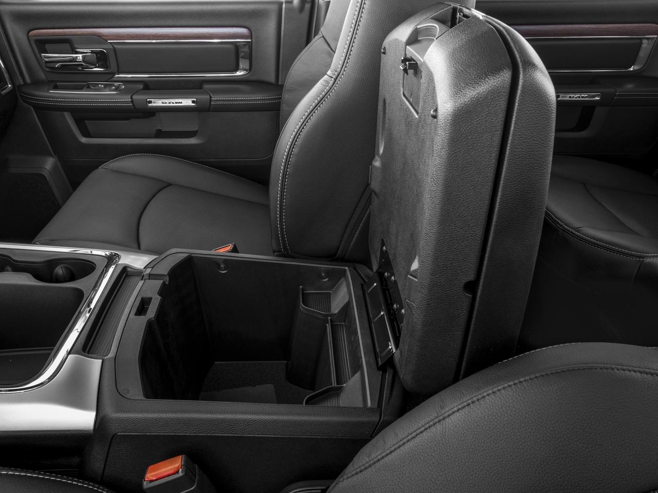 2016 Ram 1500 Vehicle Photo in Cedar Rapids, IA 52402