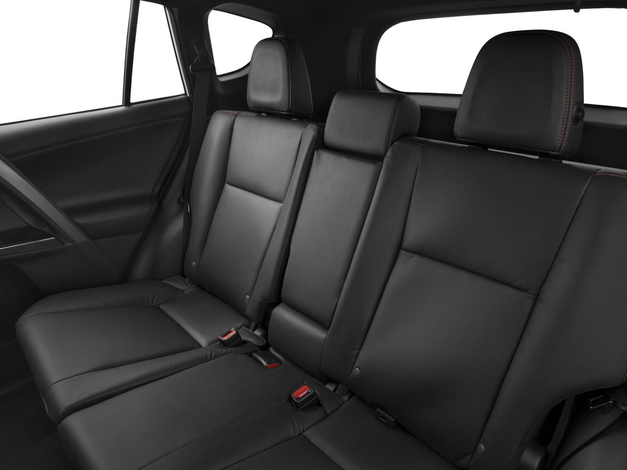 2016 Toyota RAV4 Vehicle Photo in KANSAS CITY, MO 64114-4545