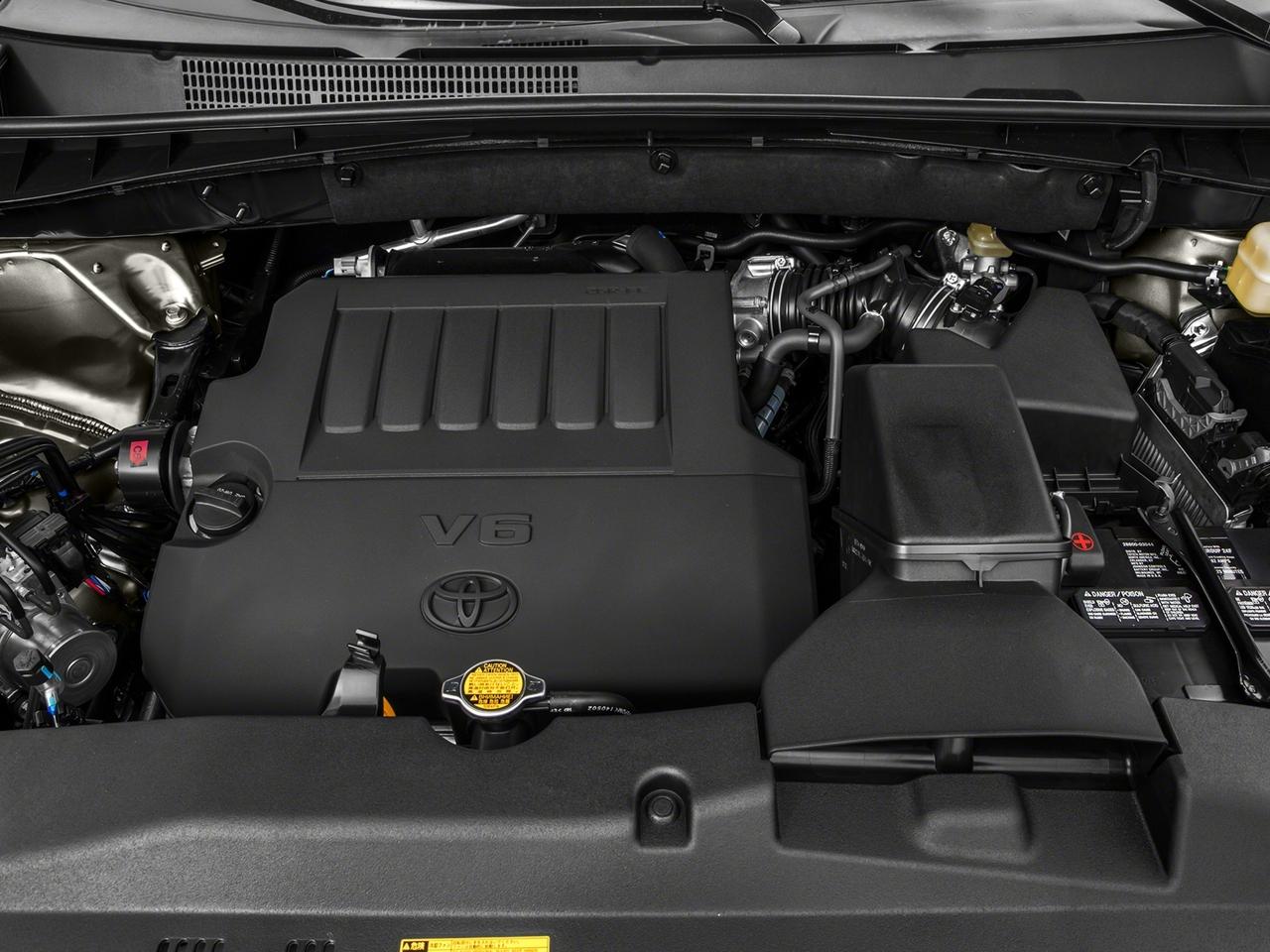 2016 Toyota Highlander Vehicle Photo in Marion, IA 52302
