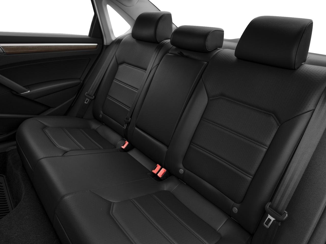 2016 Volkswagen Passat Vehicle Photo in TOPEKA, KS 66609-0000