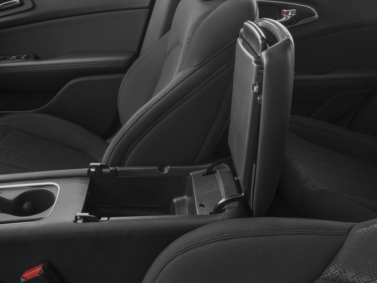 2017 Chrysler 200 Vehicle Photo in Denton, TX 76205