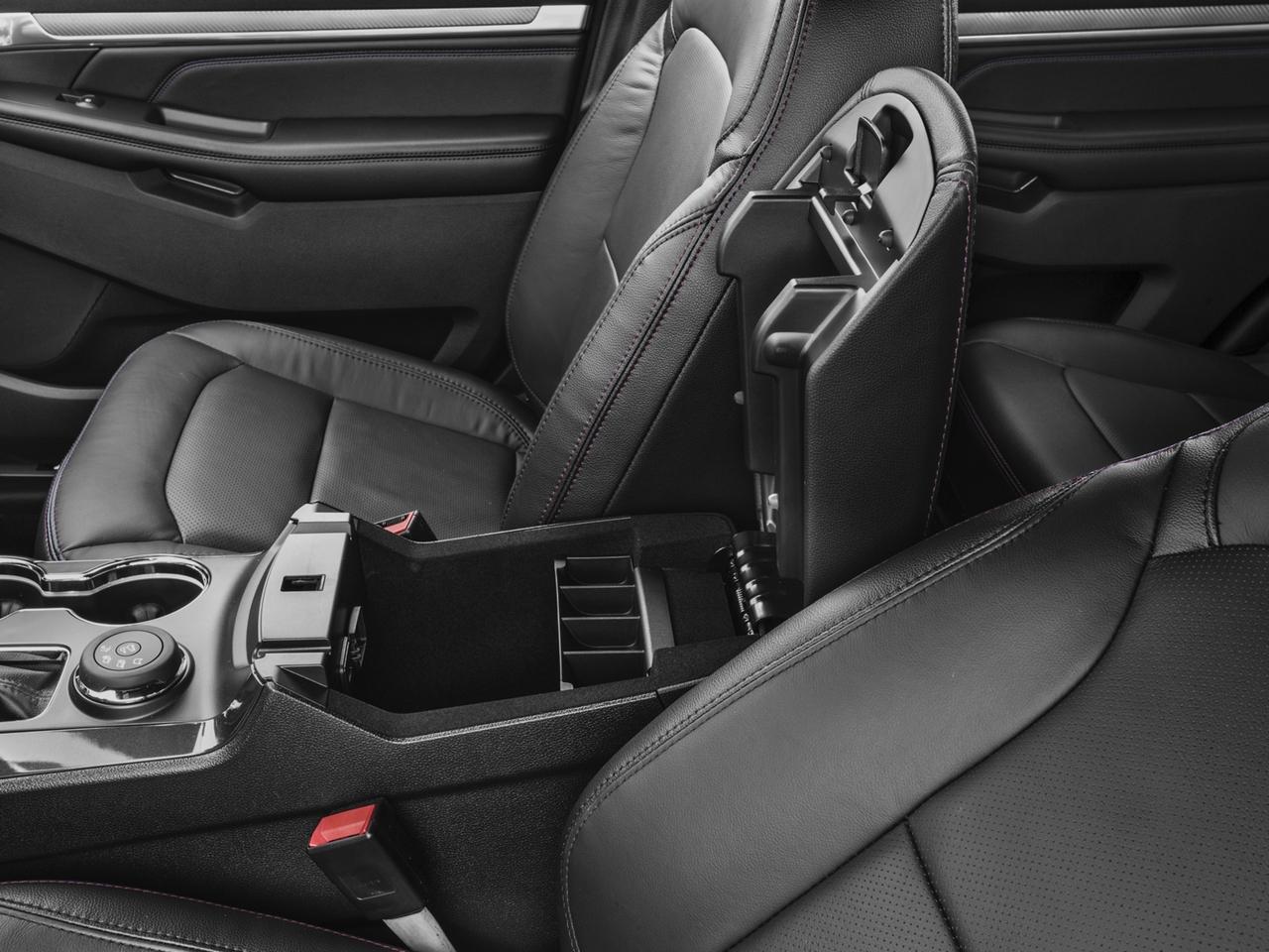 2017 Ford Explorer Vehicle Photo in DENTON, TX 76210-9321