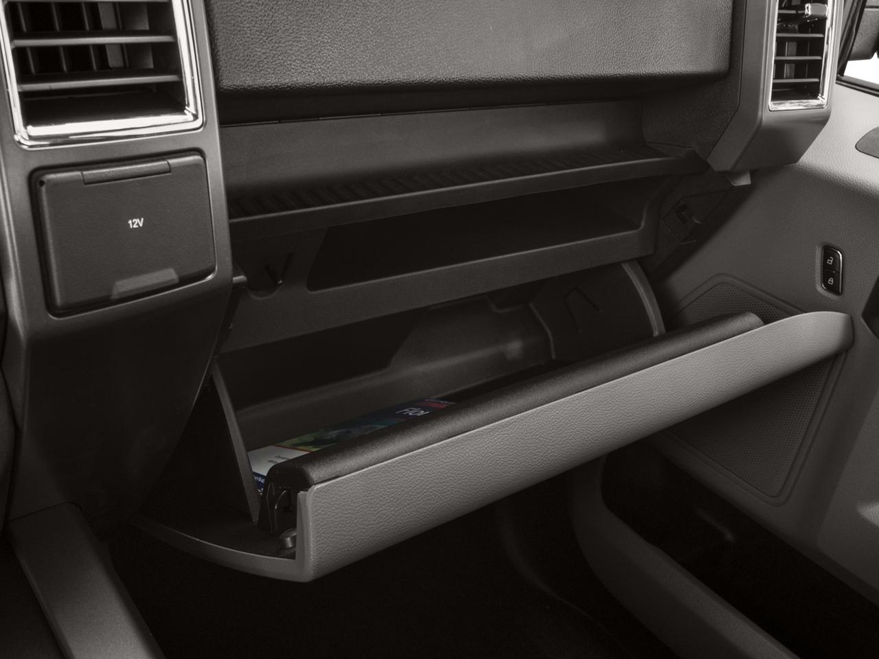 2017 Ford F-150 Vehicle Photo in Cedar Rapids, IA 52402