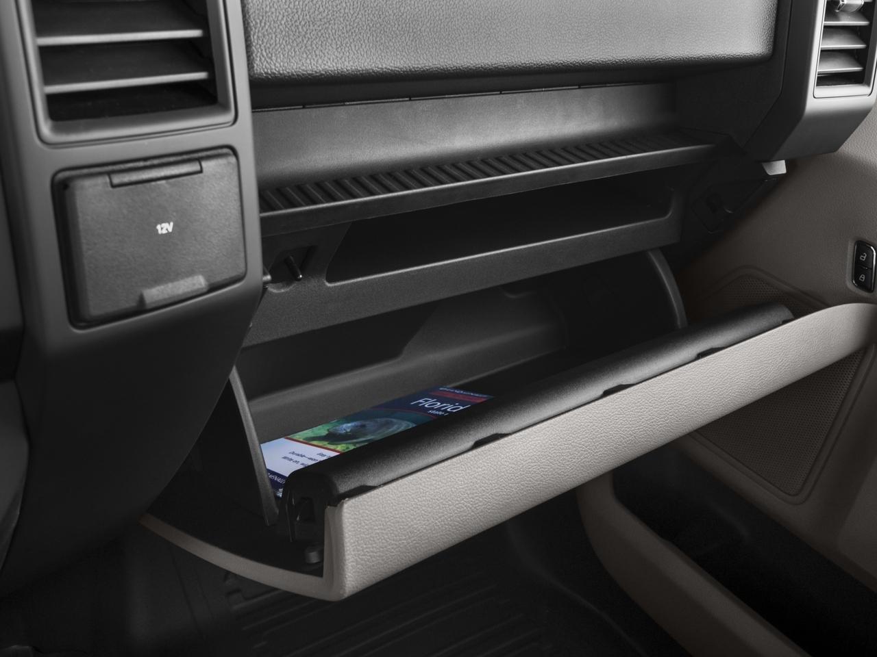 2017 Ford F-150 Vehicle Photo in INDEPENDENCE, MO 64055-1377