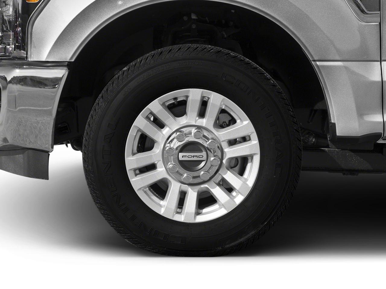 2017 Ford Super Duty F-250 SRW Vehicle Photo in Cedar Rapids, IA 52402