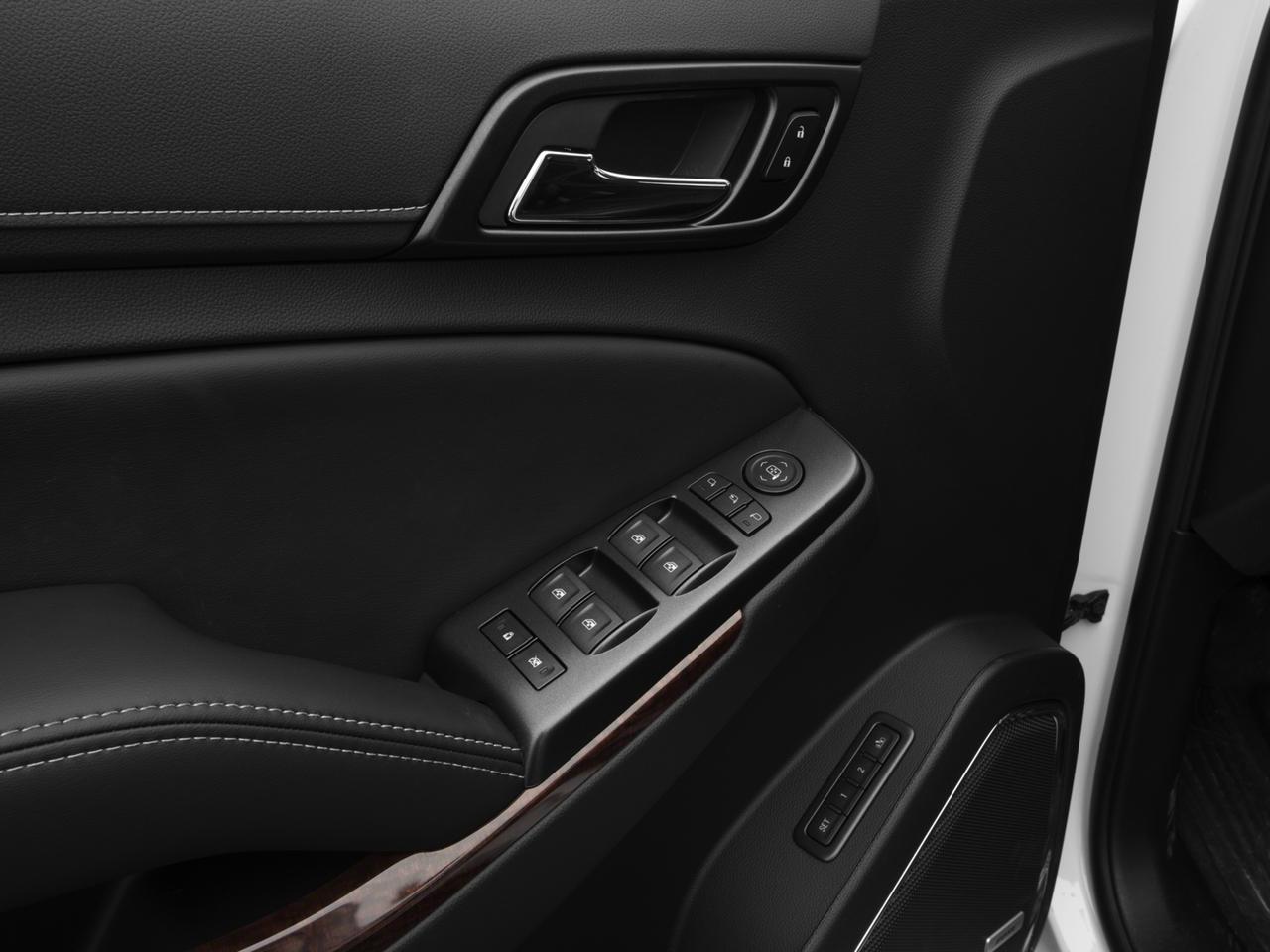 2017 GMC Yukon Vehicle Photo in Akron, OH 44312