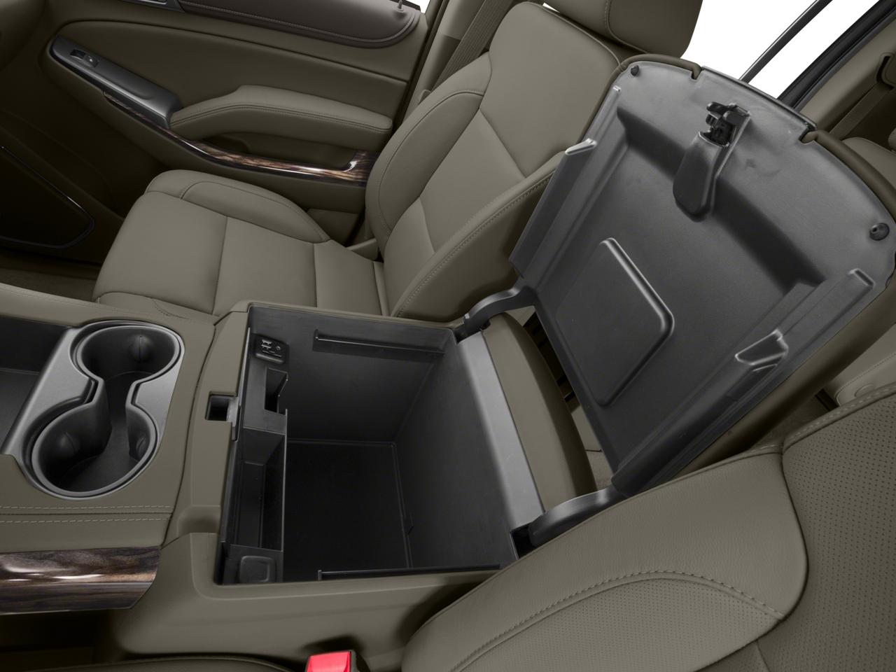 2017 GMC Yukon XL Vehicle Photo in KANSAS CITY, MO 64114-4502