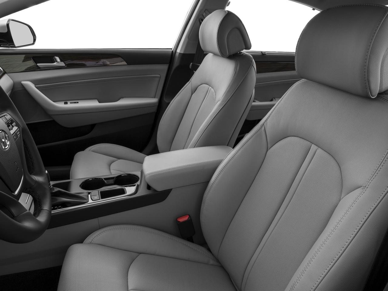 2017 Hyundai SONATA Vehicle Photo in Appleton, WI 54913