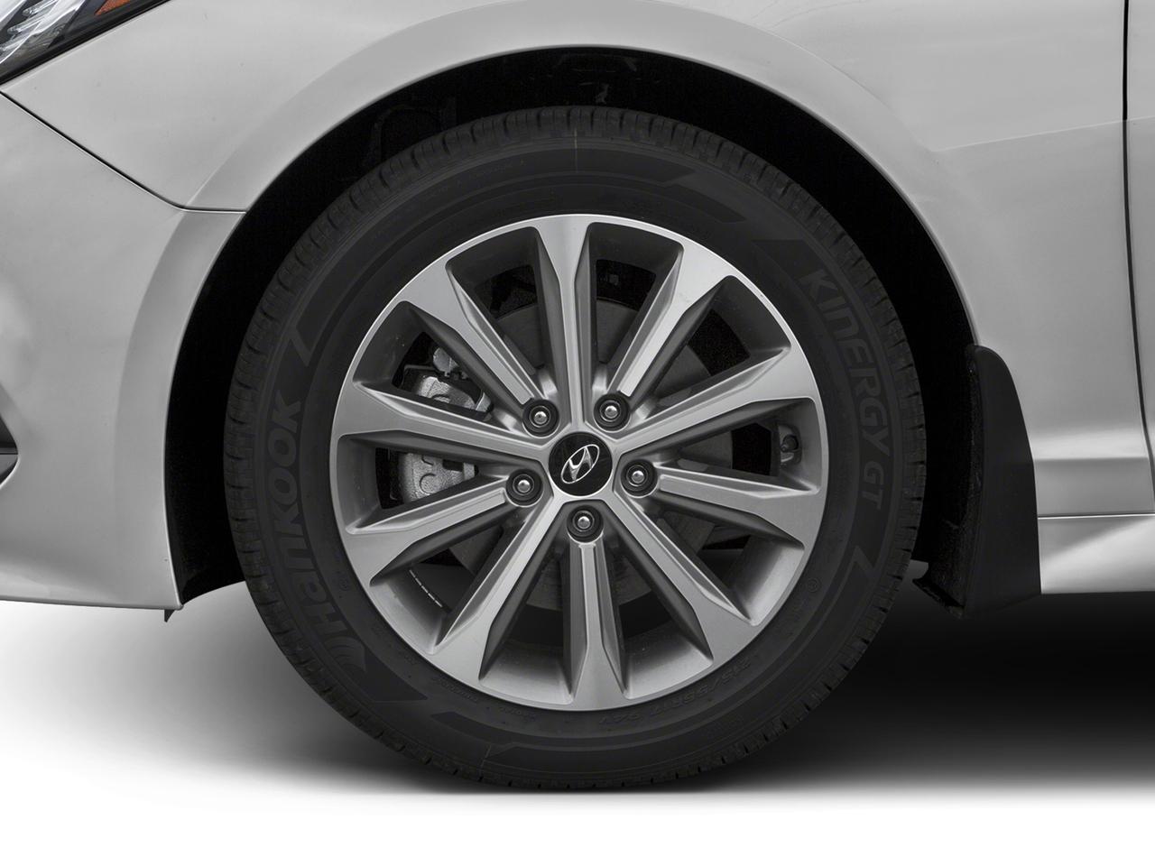 2017 Hyundai SONATA Vehicle Photo in Appleton, WI 54913