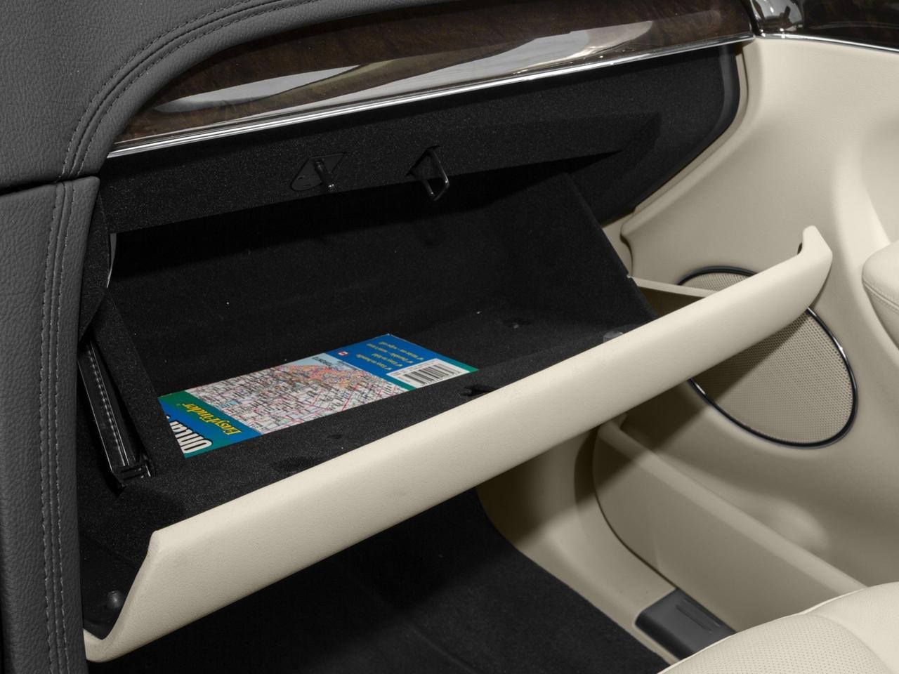 2017 Lincoln MKT Vehicle Photo in Denton, TX 76205