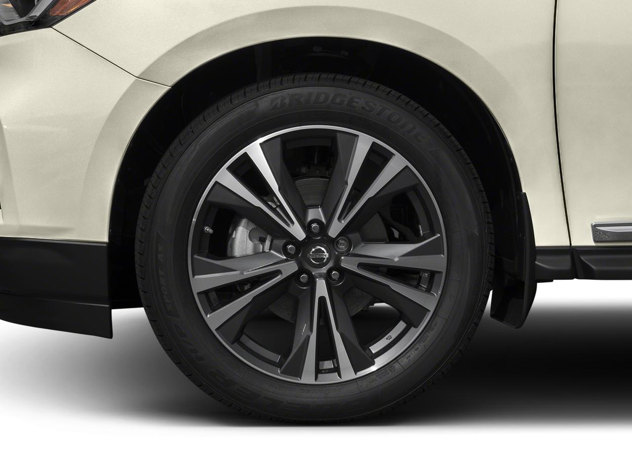 2017 Nissan Pathfinder Vehicle Photo in Akron, OH 44312