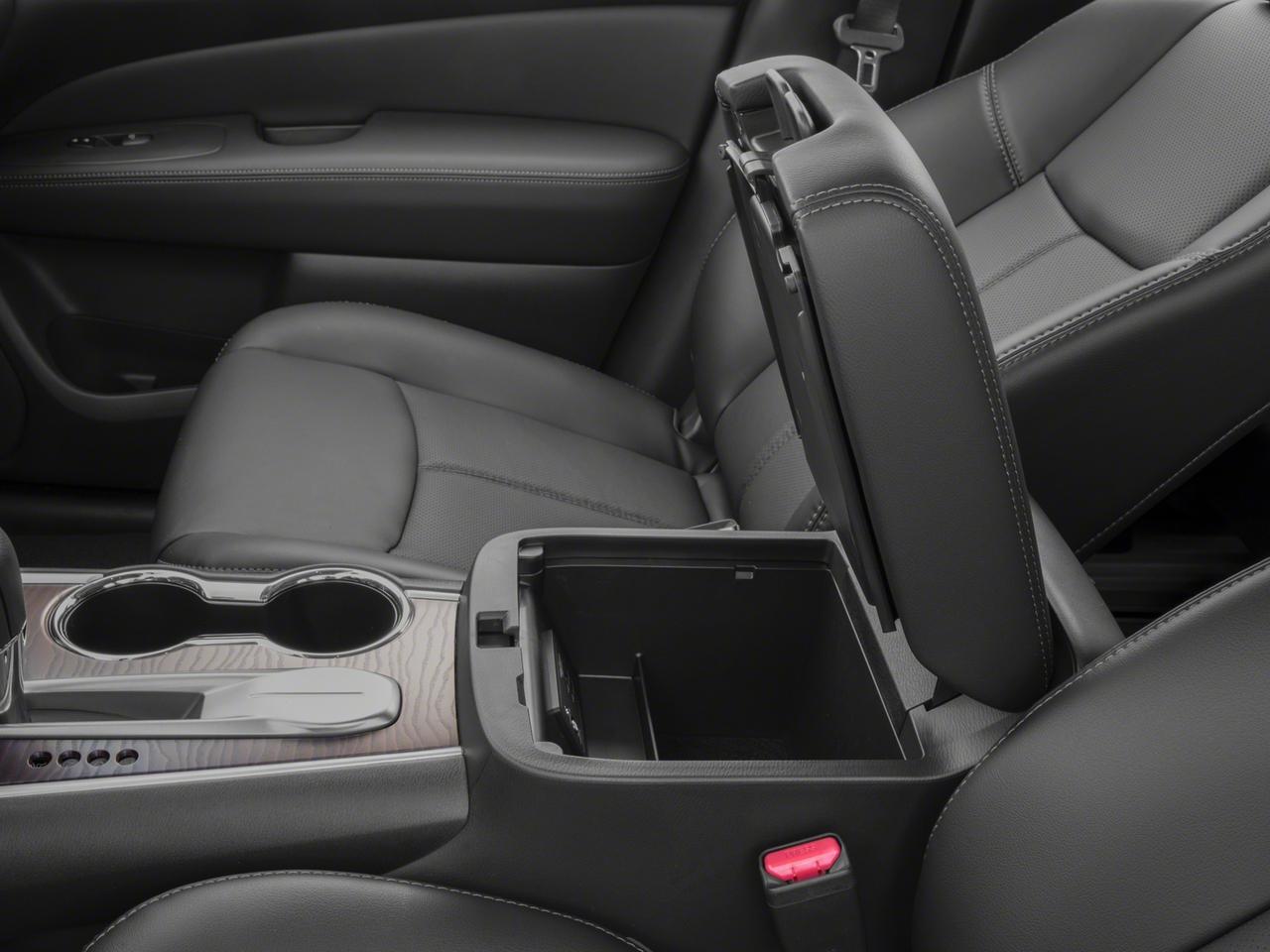 2017 Nissan Pathfinder Vehicle Photo in Akron, OH 44312