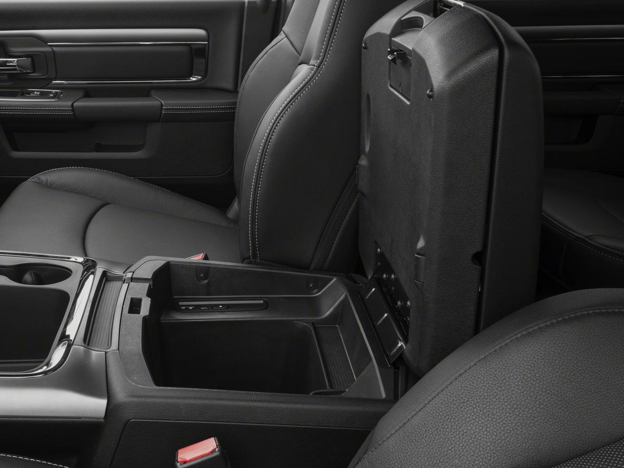 2017 Ram 1500 Vehicle Photo in Pleasant Hills, PA 15236