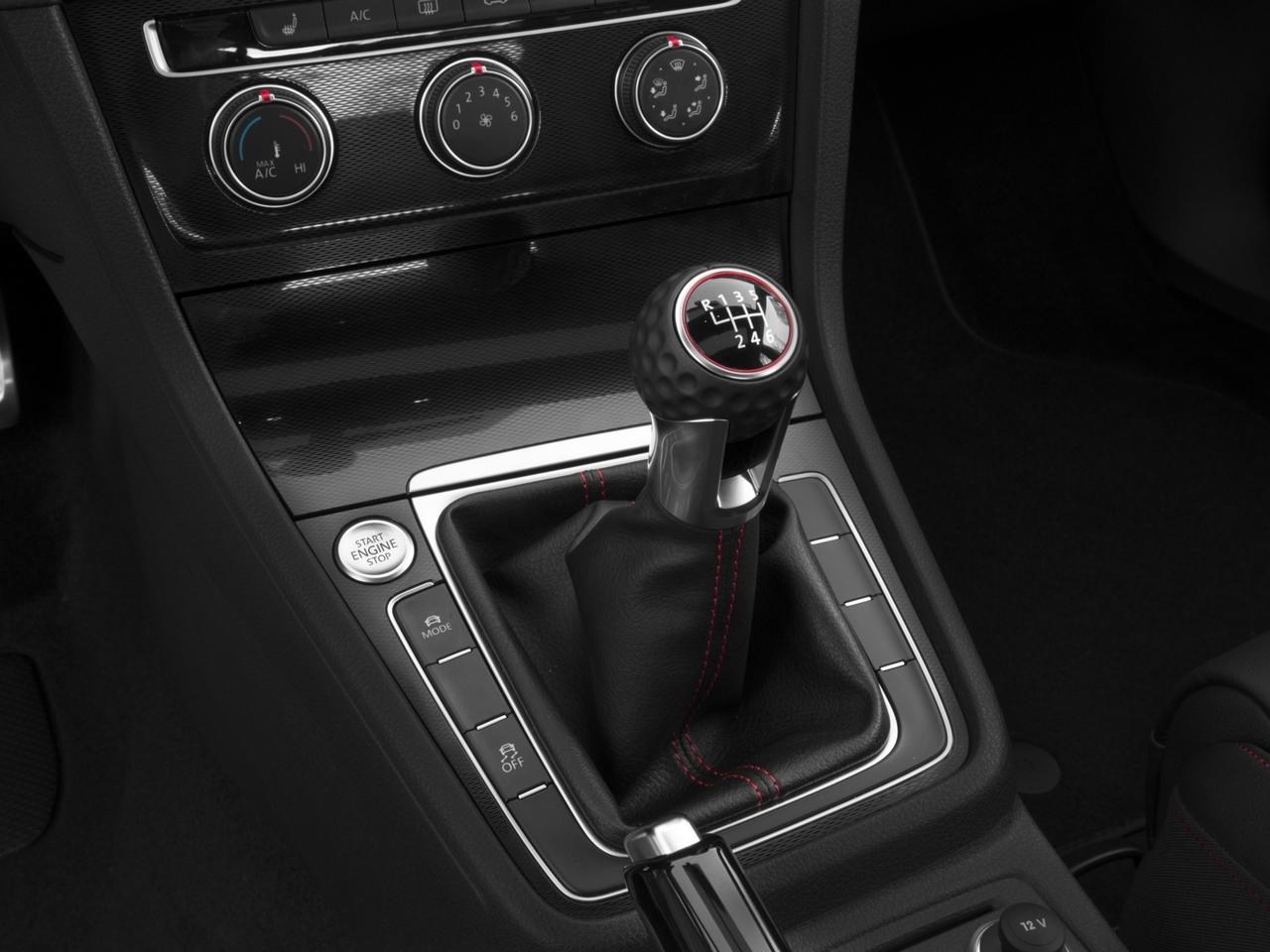 2017 Volkswagen Golf GTI Vehicle Photo in Marion, IA 52302