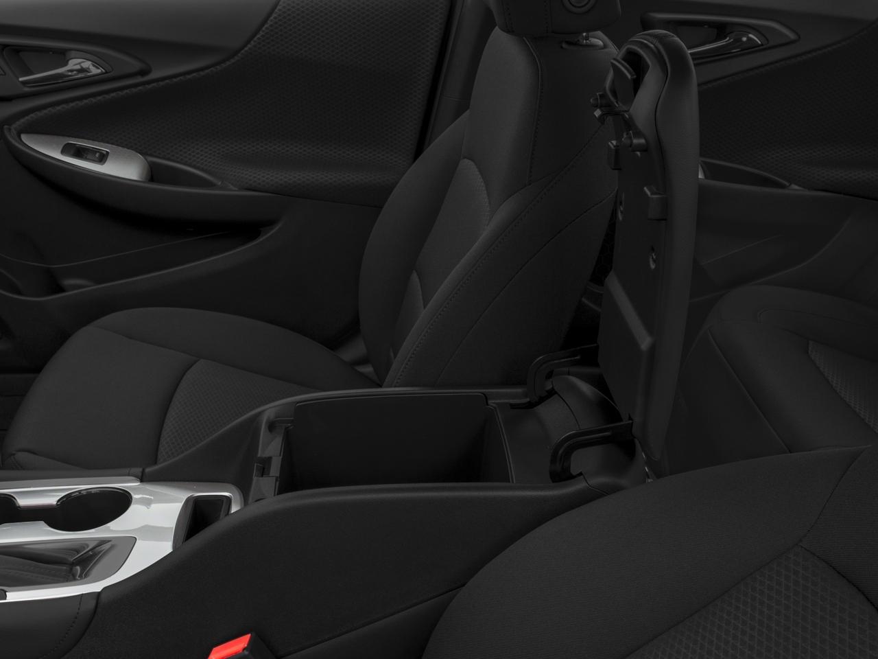 2018 Chevrolet Malibu Vehicle Photo in INDEPENDENCE, MO 64055-1377