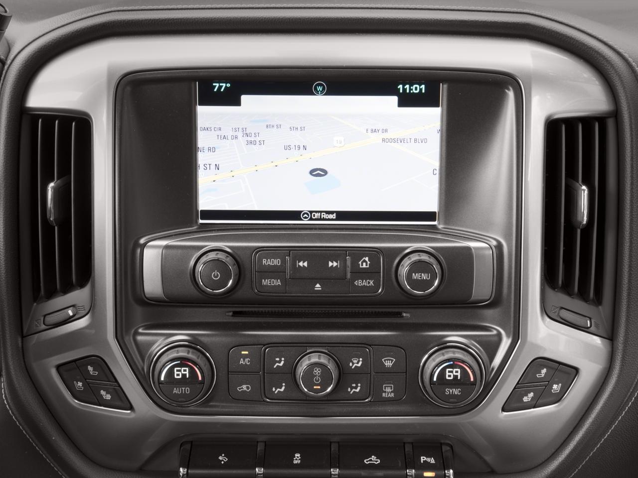 2018 Chevrolet Silverado 1500 Vehicle Photo in Marion, IA 52302