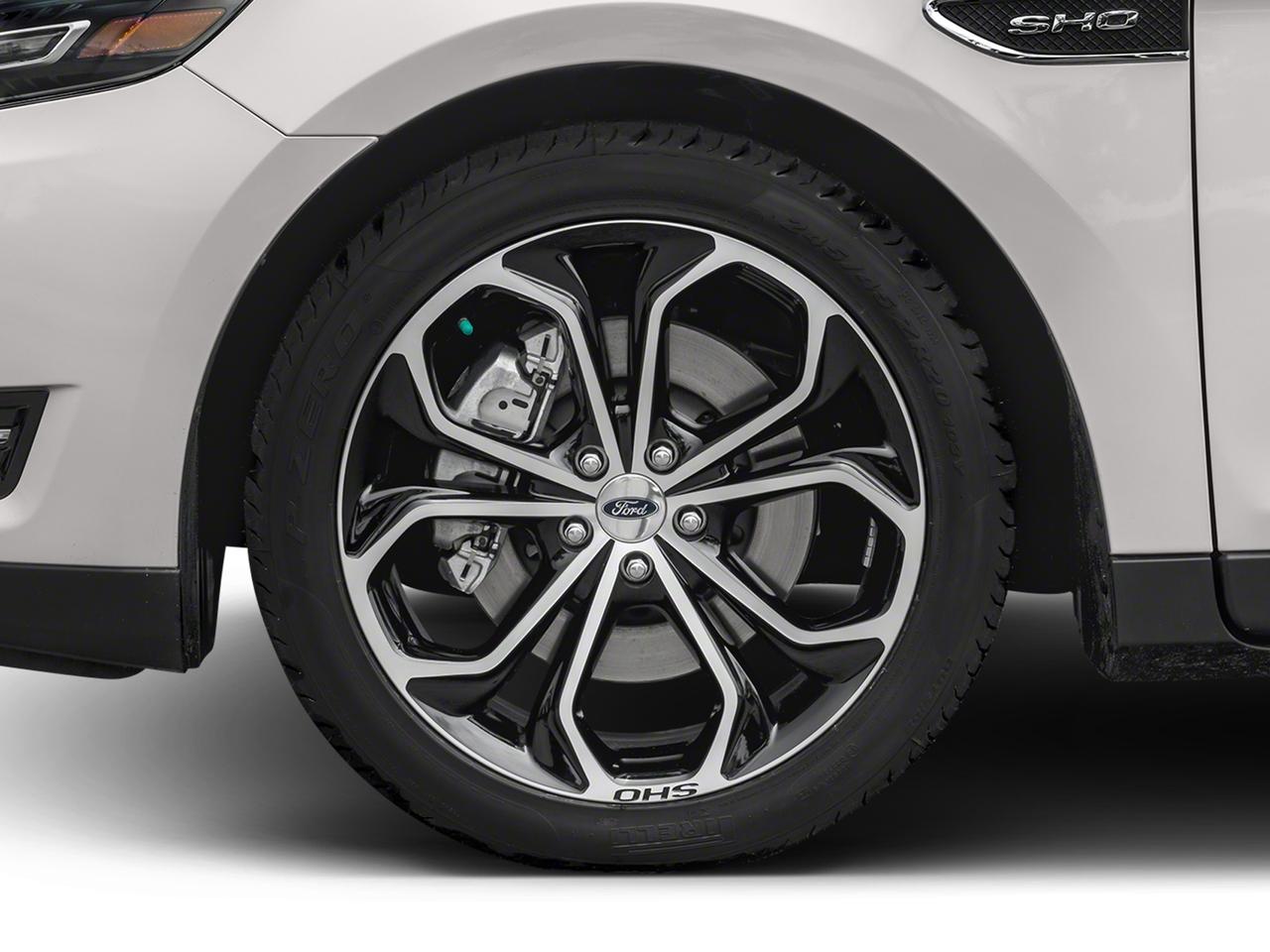 2018 Ford Taurus Vehicle Photo in KANSAS CITY, MO 64114-4502