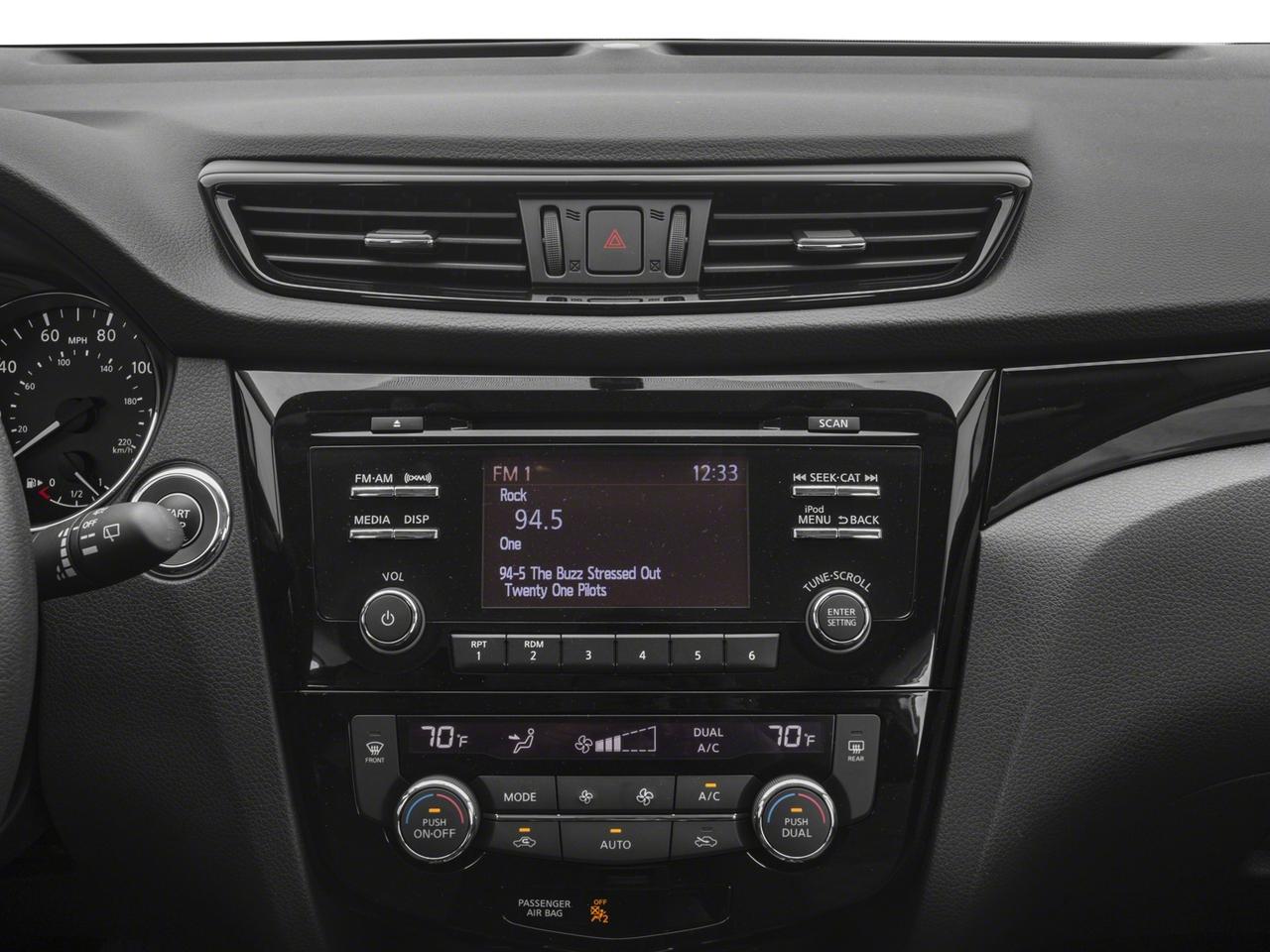 2018 Nissan Rogue Sport Vehicle Photo in Marion, IA 52302