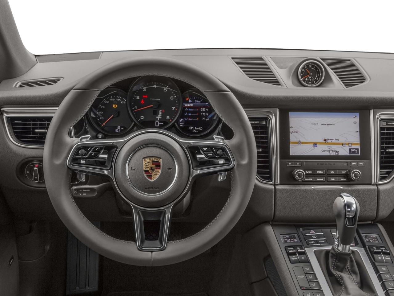 2018 Porsche Macan Vehicle Photo in Akron, OH 44312