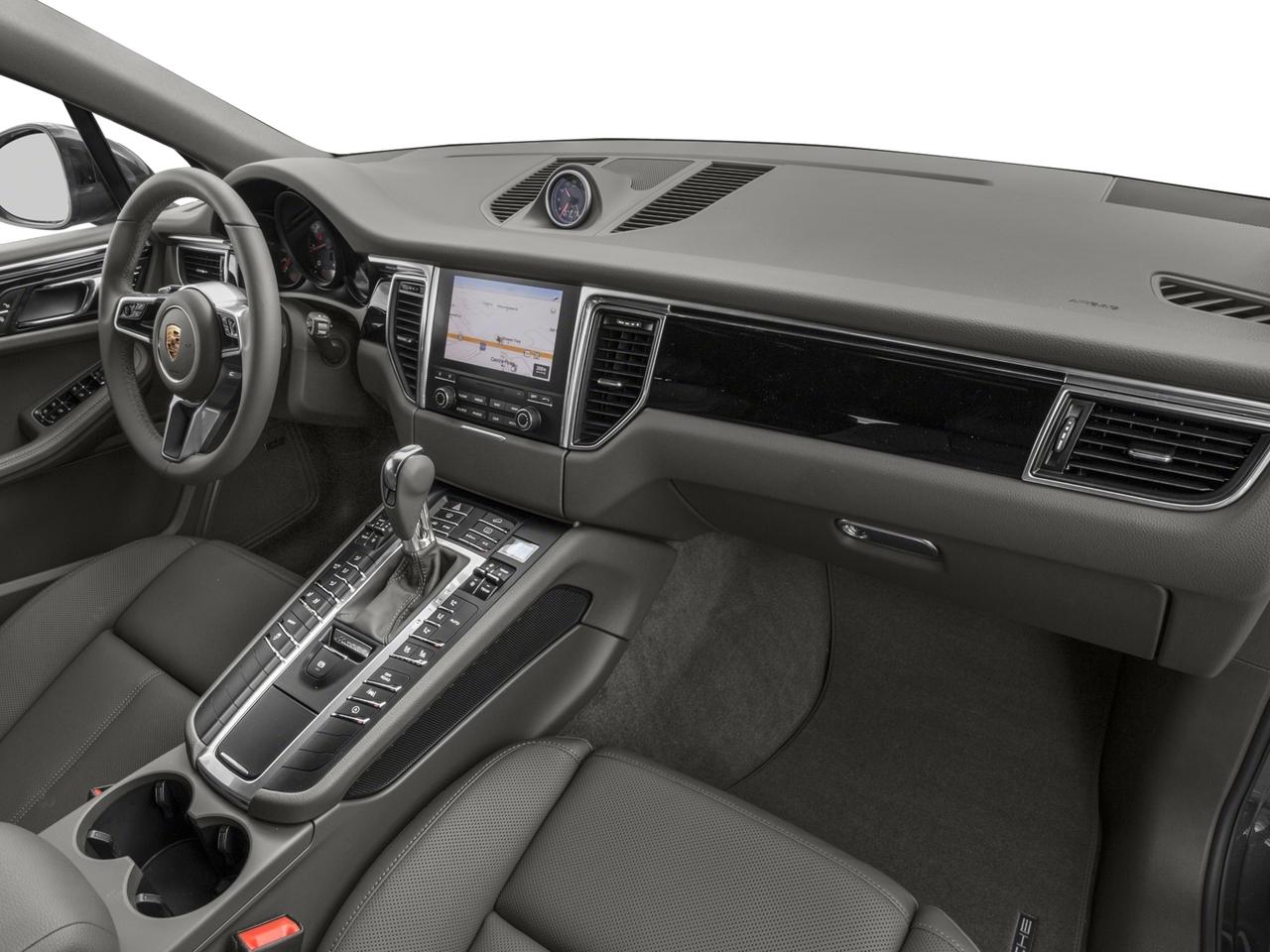 2018 Porsche Macan Vehicle Photo in Akron, OH 44312