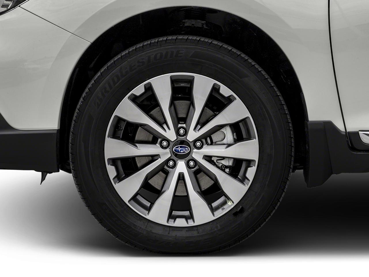 2018 Subaru Outback Vehicle Photo in Marion, IA 52302