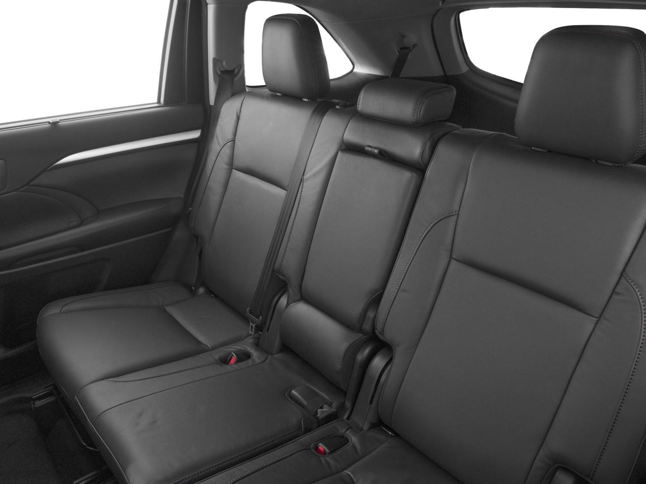 2018 Toyota Highlander Vehicle Photo in Cedar Rapids, IA 52402