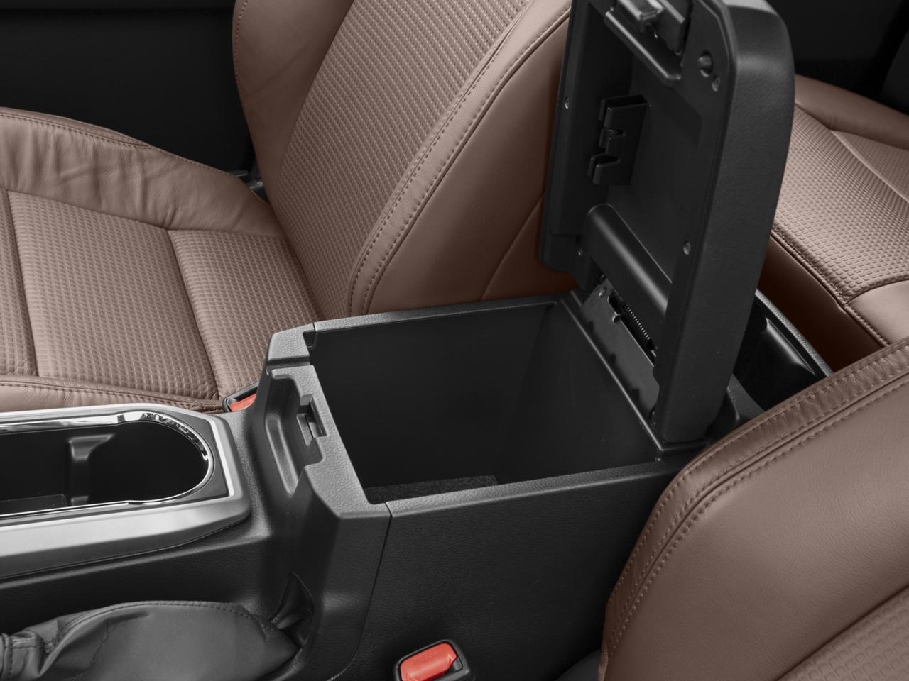 2018 Toyota Tacoma Vehicle Photo in Lees Summit, MO 64086