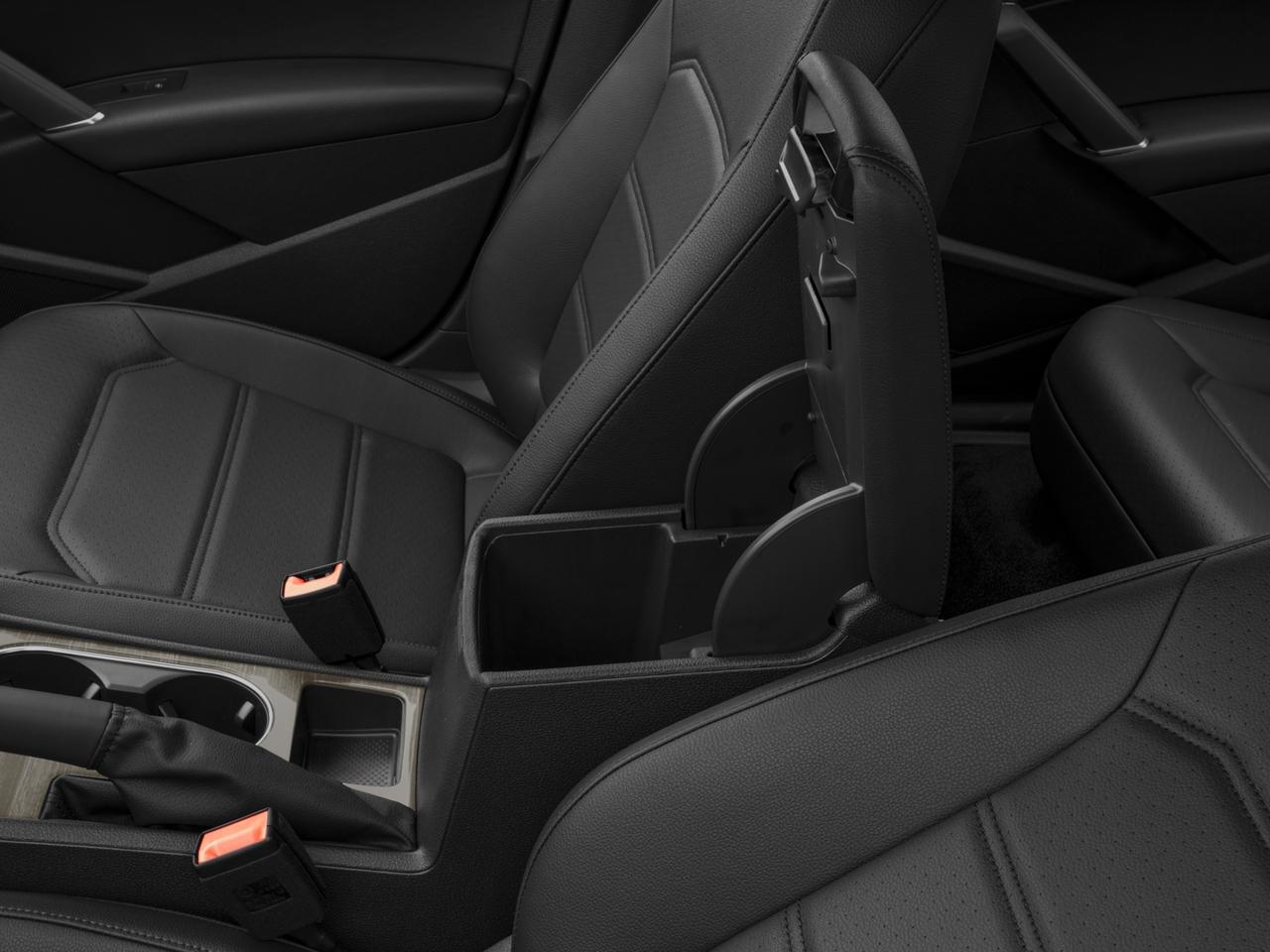 2018 Volkswagen Passat Vehicle Photo in TOPEKA, KS 66609-0000