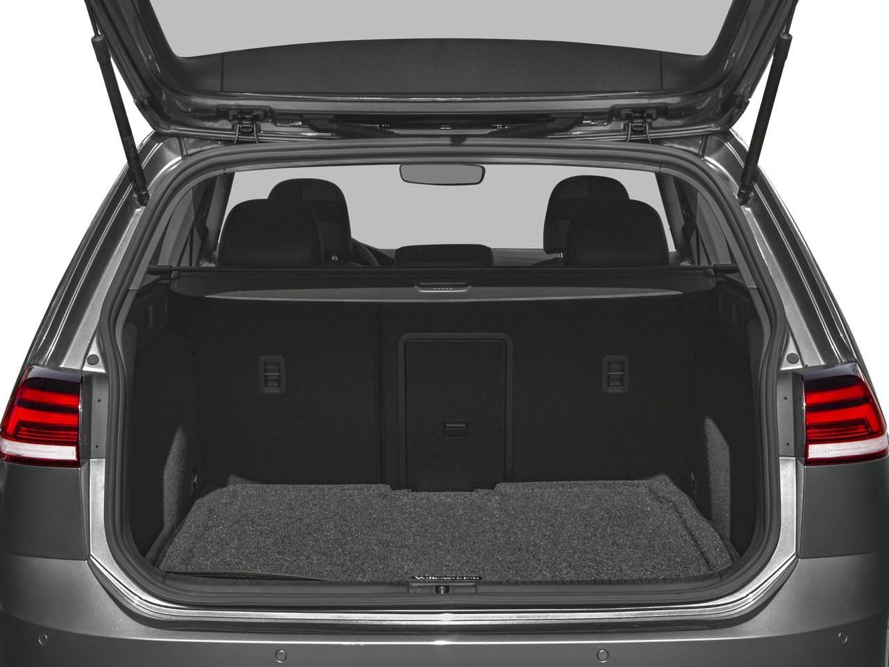 2018 Volkswagen Golf Alltrack Vehicle Photo in PORTSMOUTH, NH 03801-4196