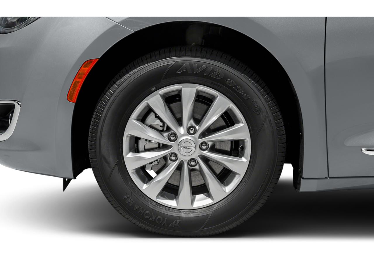 2019 Chrysler Pacifica Vehicle Photo in Marion, IA 52302