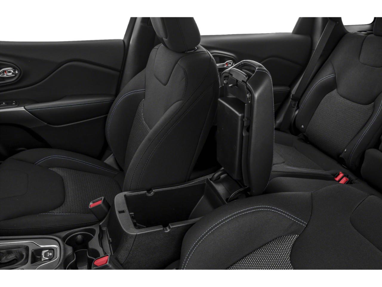 2019 Jeep Cherokee Vehicle Photo in DENTON, TX 76210-9321