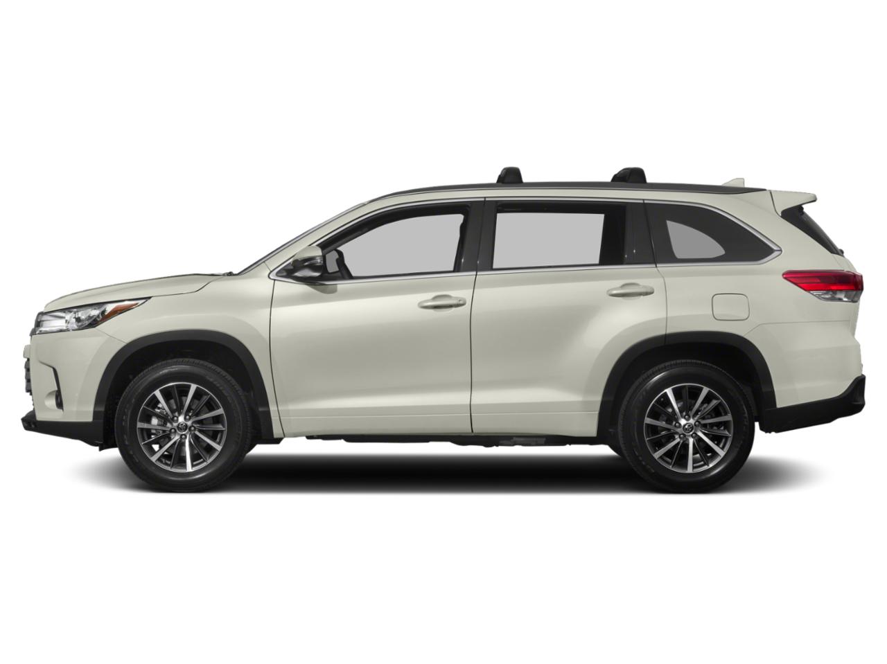 2019 Toyota Highlander Vehicle Photo in Marion, IA 52302