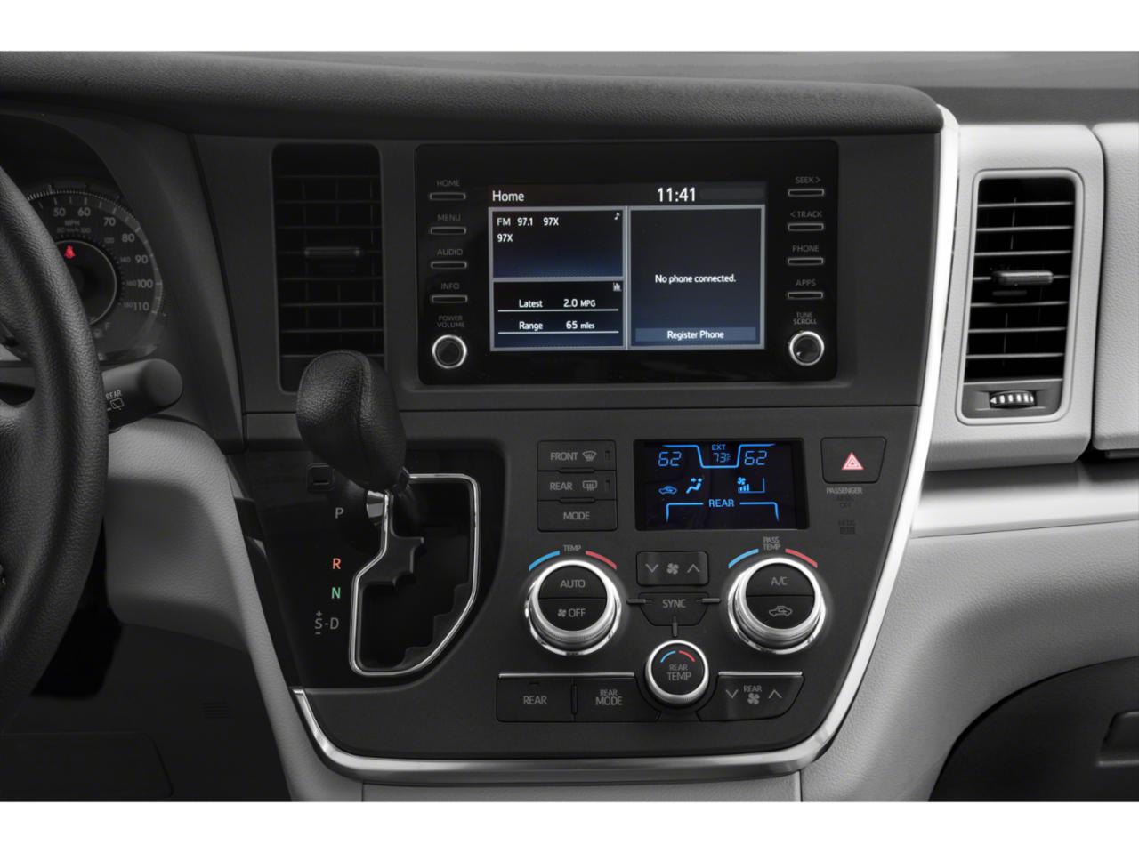 2019 Toyota Sienna Vehicle Photo in Flemington, NJ 08822
