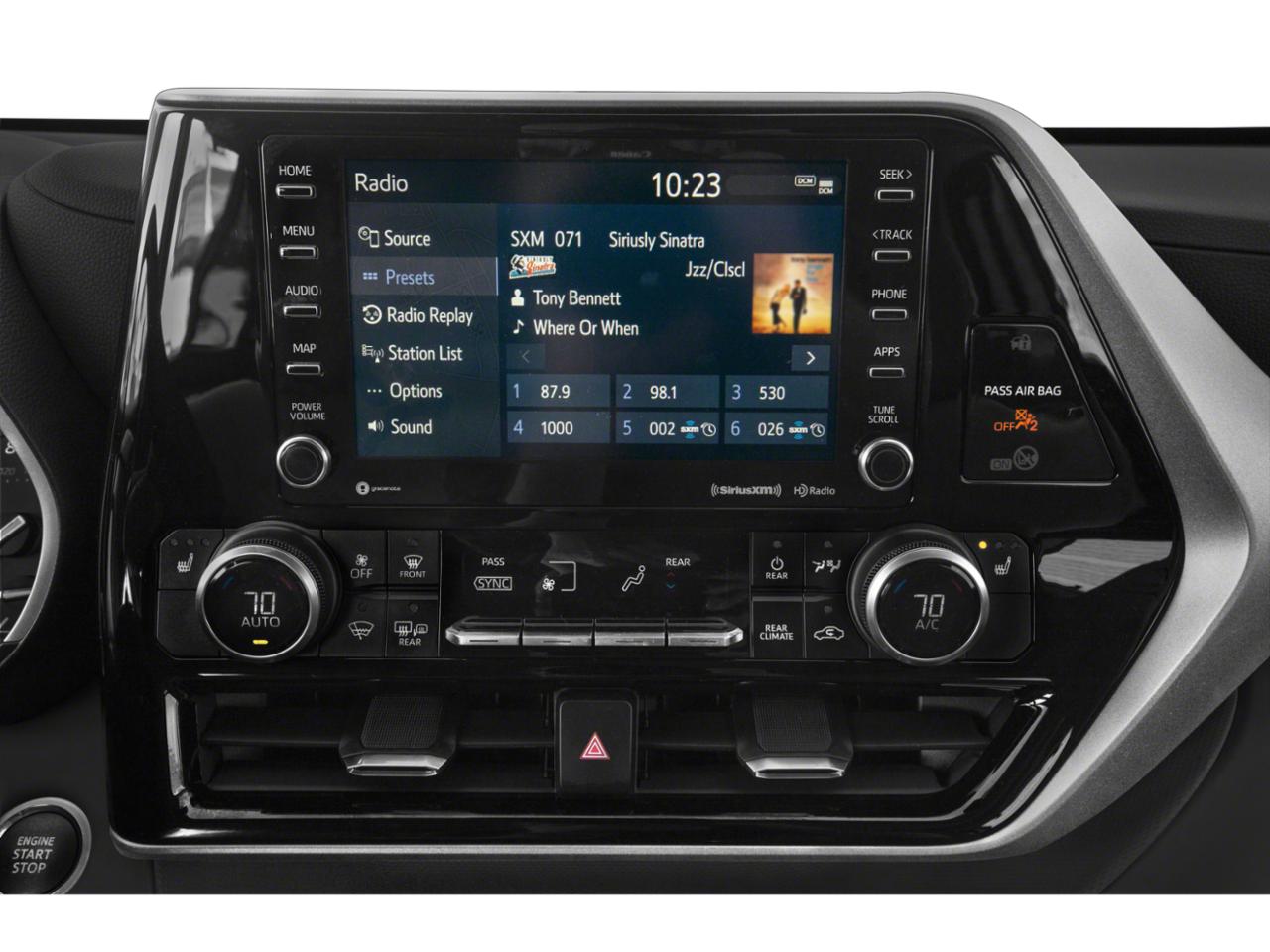 2020 Toyota Highlander Vehicle Photo in LANCASTER, PA 17601-0000