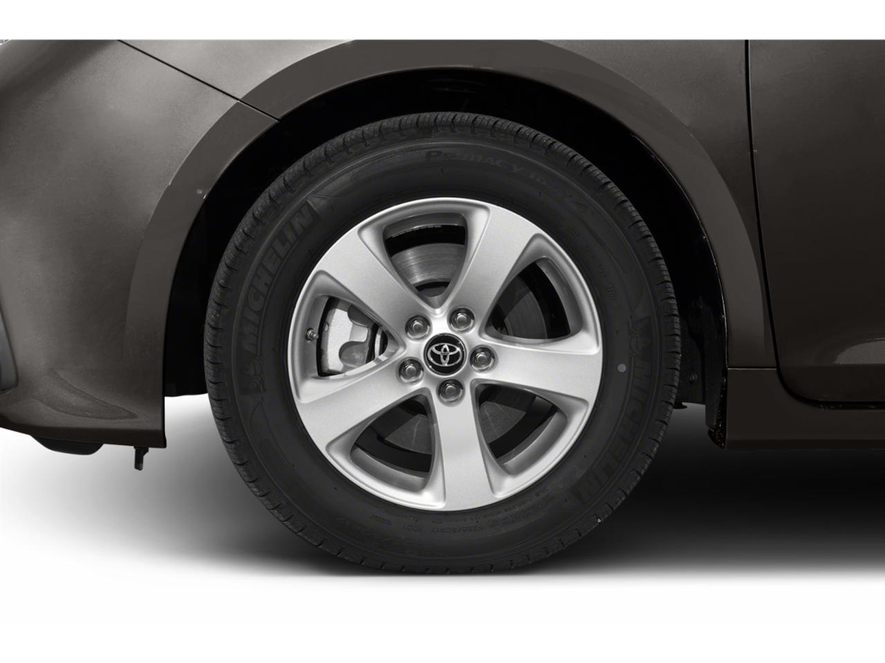 2020 Toyota Sienna Vehicle Photo in Appleton, WI 54913